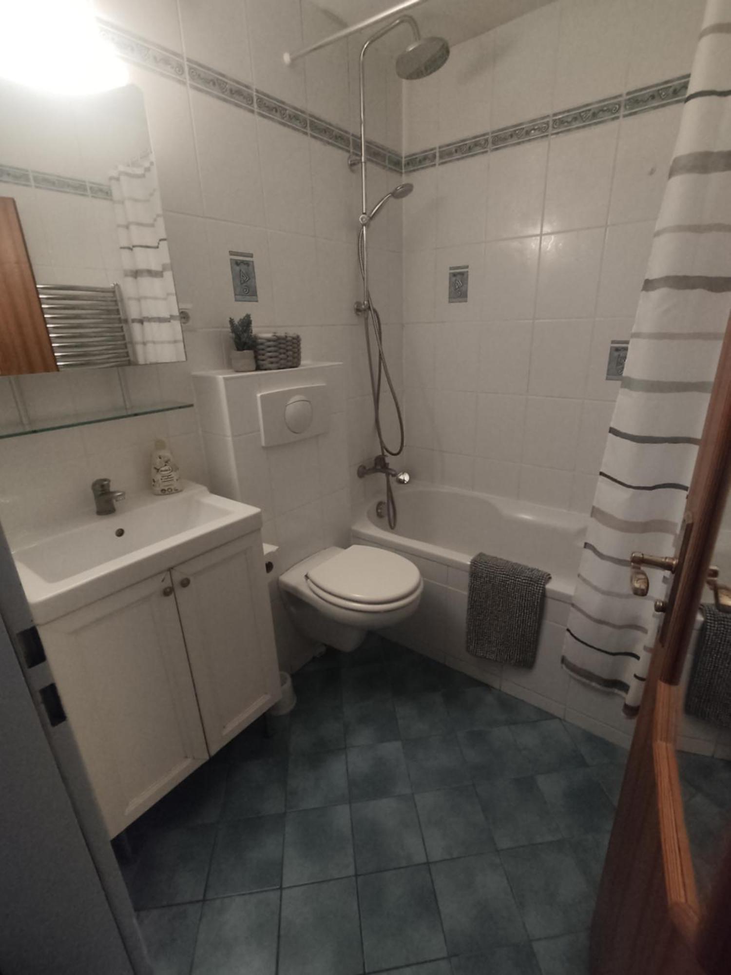 Ferienwohnung Sonnenfeld Freilassing Esterno foto